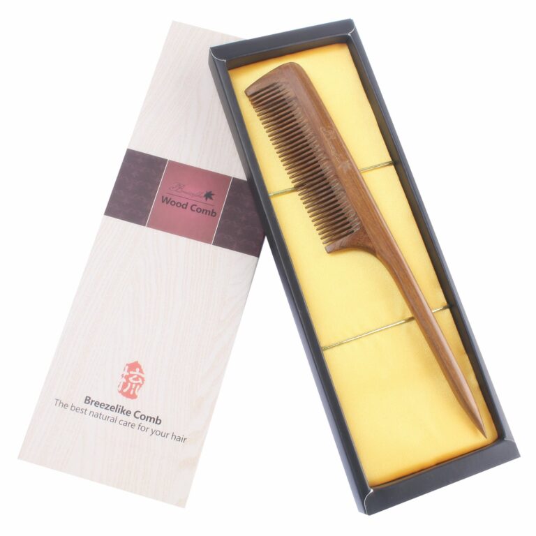 Breezelike Sandalwood Fine Tooth Comb – Natural Anti-Static Wooden Tail Comb